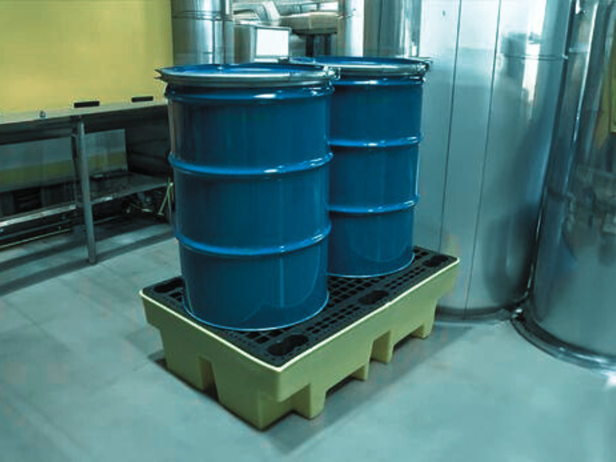 6 proven benefits of 2-drum spill pallets for maximising safety