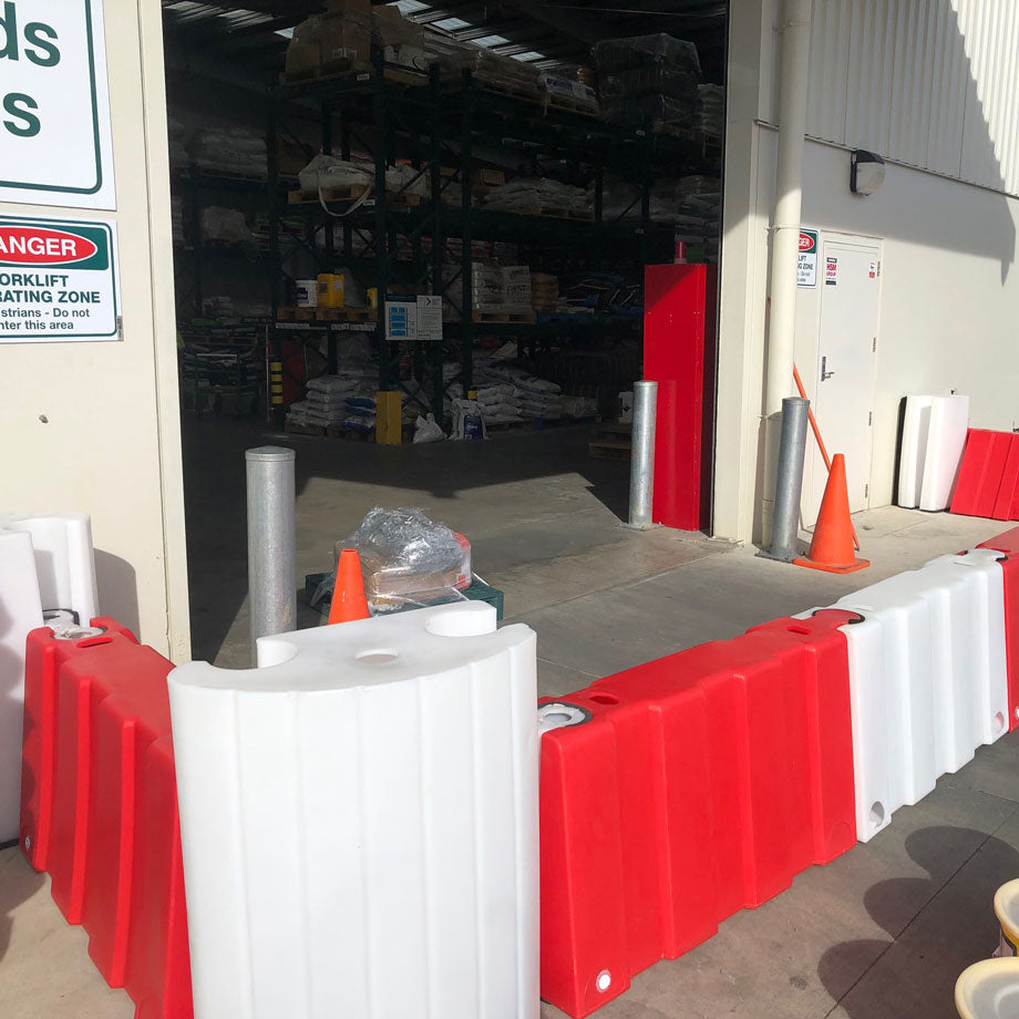 Floodstop Barrier | 0.65m High | Self-filling Unit - FL-FS065S || 1390mm W x 650mm L x 650mm H