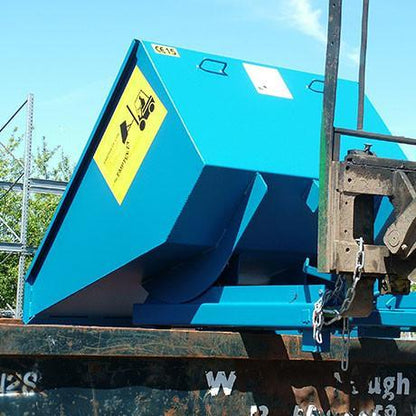 Roll Forward Skip (1.1m³ on Legs) - RFS11L ||L1500 x W1316 x H1050mm